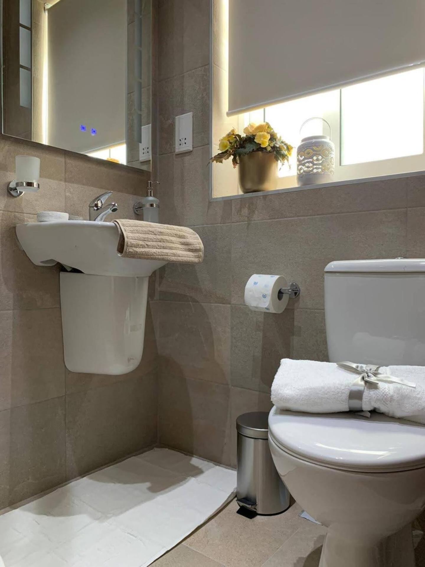 Fl 1 Ta'Lonza Luxury With Hot Tub By Homely Mellieħa Exterior foto