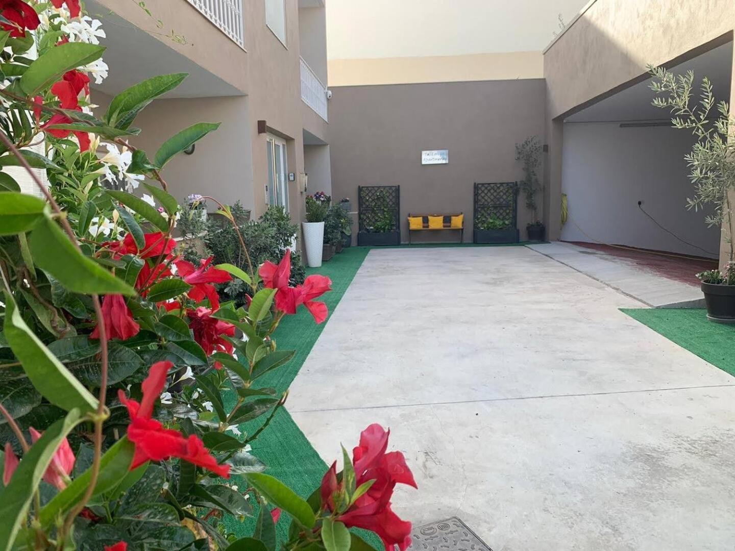 Fl 1 Ta'Lonza Luxury With Hot Tub By Homely Mellieħa Exterior foto